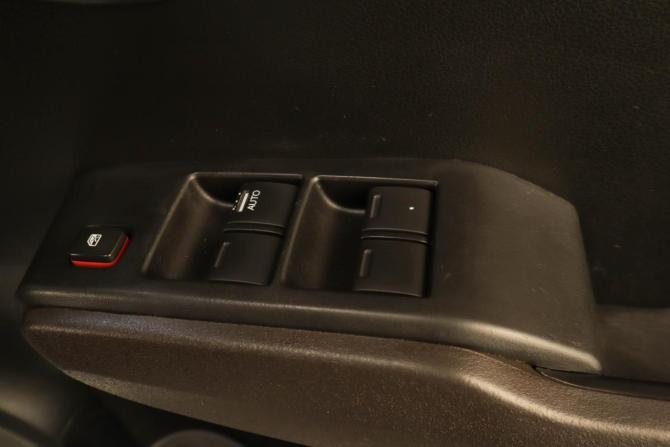 Honda Fit Shuttle I с пробегом 2012 года, цена 1 089 000 рублей, 98000 км, универсал, Автокод Объявления