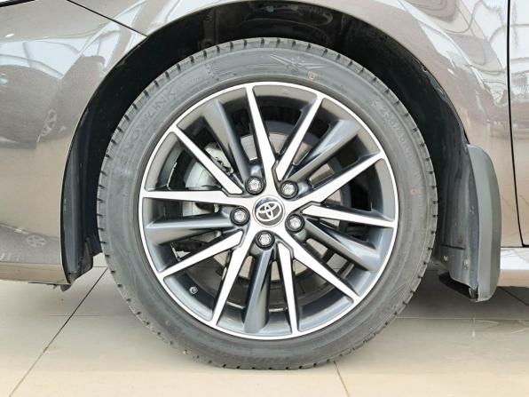 Toyota Camry VIII (XV70) Рестайлинг с пробегом 2021 года, цена 3 150 000 рублей, 64124 км, седан, Автокод Объявления