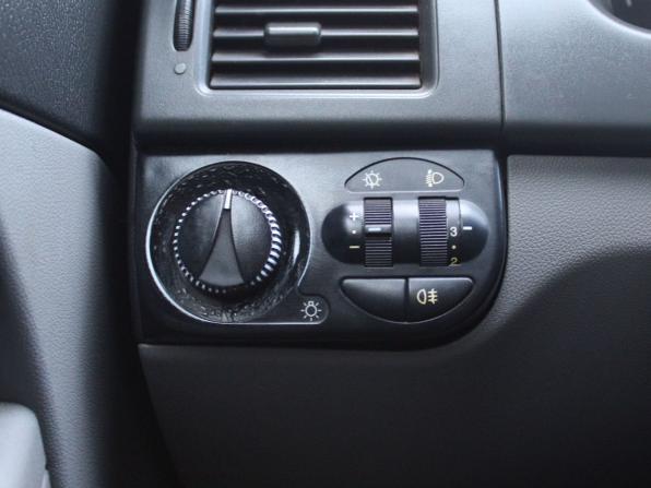 Lada (ВАЗ) Priora I с пробегом 2008 года, цена 259 000 рублей, 321027 км, хэтчбек, Автокод Объявления