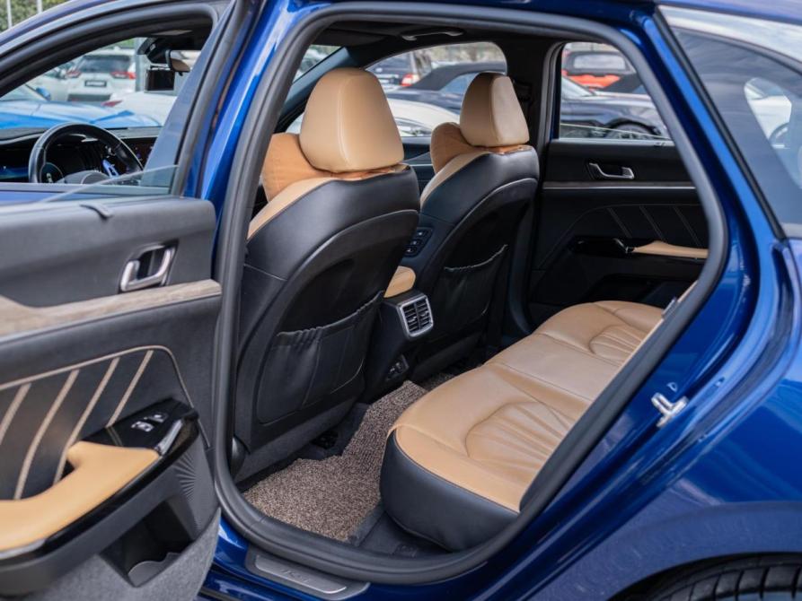Kia K5 III Сочи  - изображение 12