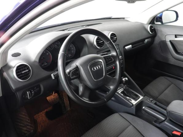 Audi A3 II (8P) Рестайлинг 2 с пробегом 2012 года, цена 1 390 000 рублей, 89229 км, хэтчбек, Автокод Объявления