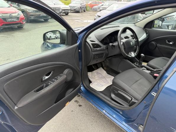 Renault Fluence I с пробегом 2012 года, цена 395 000 рублей, 231128 км, седан, Автокод Объявления