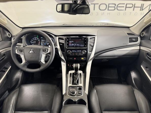 Mitsubishi Pajero Sport III с пробегом 2016 года, цена 2 750 000 рублей, 169240 км, внедорожник, Автокод Объявления