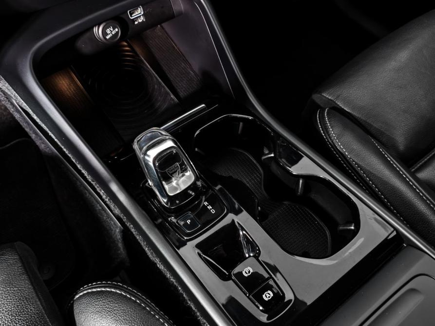 Volvo XC40 I Санкт-Петербург  - изображение 11