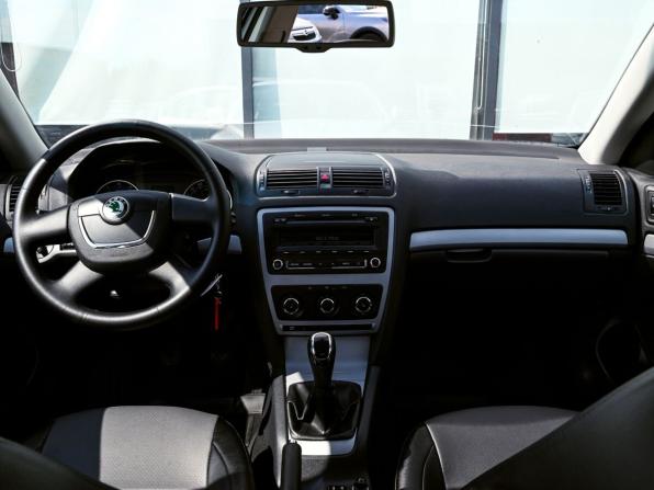 Skoda Octavia II (A5) Рестайлинг с пробегом 2012 года, цена 799 000 рублей, 184416 км, лифтбек, Автокод Объявления