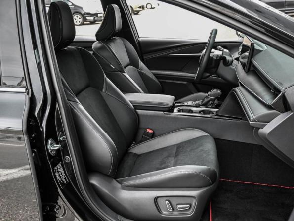 Toyota Camry IX (XV80) China Market с пробегом 2025 года, цена 4 089 000 рублей, 34 км, седан, Автокод Объявления
