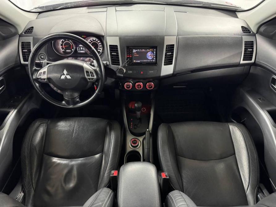 Mitsubishi Outlander II Рестайлинг Санкт-Петербург  - изображение 9