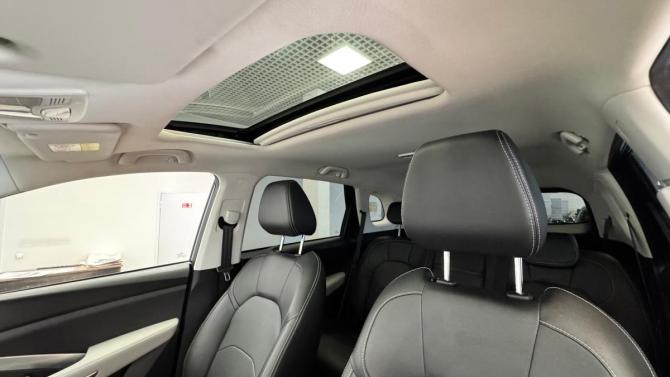 Chevrolet Captiva II с пробегом 2022 года, цена 1 990 000 рублей, 41869 км, внедорожник, Автокод Объявления