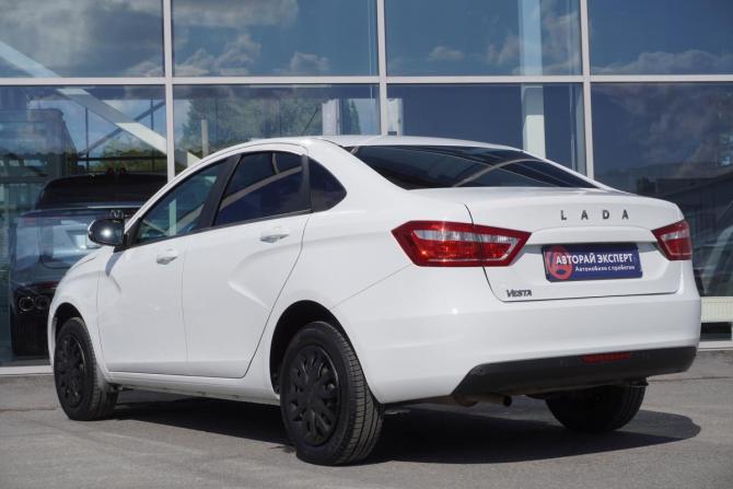 Lada (ВАЗ) Vesta I с пробегом 2021 года, цена 1 189 000 рублей, 48502 км, седан, Автокод Объявления