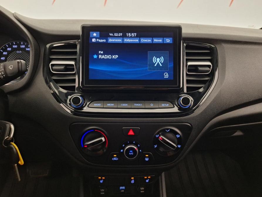 Hyundai Solaris II Рестайлинг Псков  - изображение 9