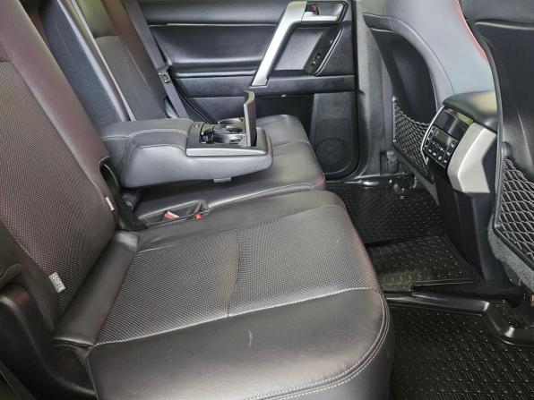 Toyota Land Cruiser Prado 150 Series Рестайлинг 2 с пробегом 2018 года, цена 5 340 000 рублей, 150921 км, внедорожник, Автокод Объявления