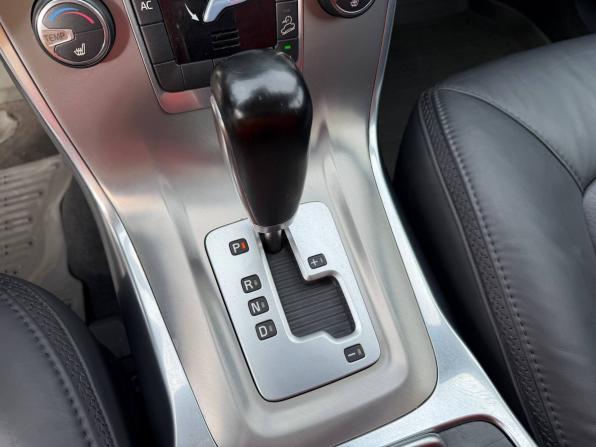 Volvo XC70 II с пробегом 2011 года, цена 1 255 000 рублей, 321000 км, универсал, Автокод Объявления