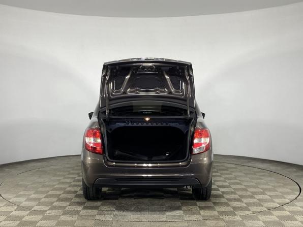 Lada (ВАЗ) Granta I Рестайлинг с пробегом 2022 года, цена 795 000 рублей, 61697 км, седан, Автокод Объявления
