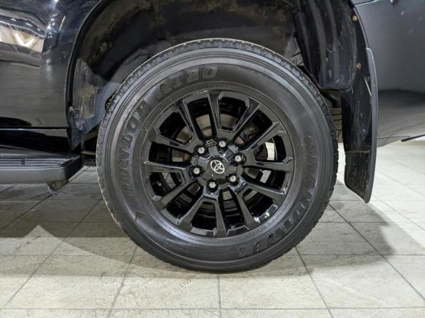 Toyota Land Cruiser Prado 150 Series Рестайлинг 2 с пробегом 2019 года, цена 4 900 000 рублей, 97944 км, внедорожник, Автокод Объявления