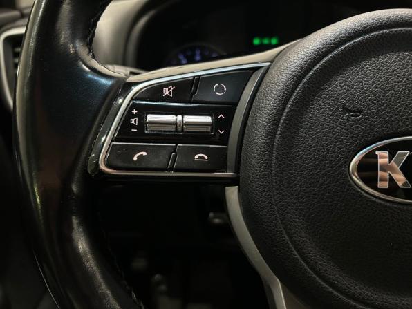 Kia Sportage IV Рестайлинг с пробегом 2020 года, цена 2 149 000 рублей, 77183 км, внедорожник, Автокод Объявления