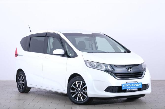 Honda Freed II с пробегом 2016 года, цена 1 699 000 рублей, 67054 км, компактвэн, Автокод Объявления