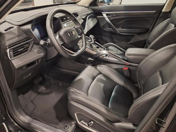 Geely Atlas Pro с пробегом 2023 года, цена 2 239 000 рублей, 31220 км, внедорожник, Автокод Объявления