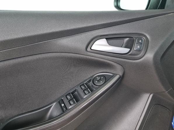 Ford Focus III Рестайлинг с пробегом 2019 года, цена 1 190 000 рублей, 103092 км, хэтчбек, Автокод Объявления