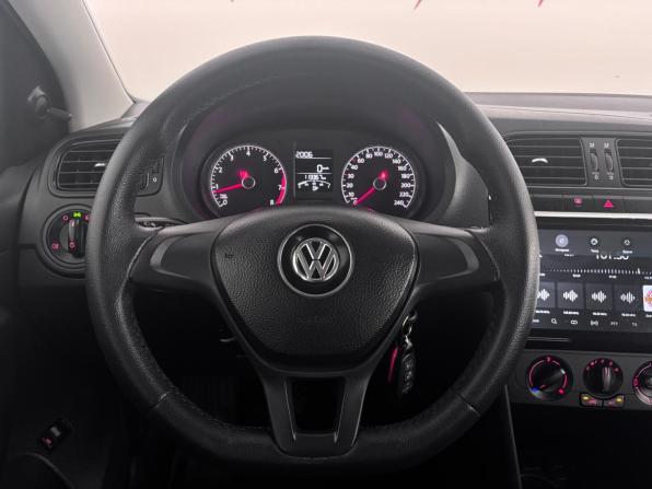 Volkswagen Polo V Рестайлинг с пробегом 2019 года, цена 1 175 000 рублей, 113000 км, седан, Автокод Объявления