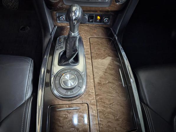 Infiniti QX56 II с пробегом 2011 года, цена 1 799 900 рублей, 310100 км, внедорожник, Автокод Объявления