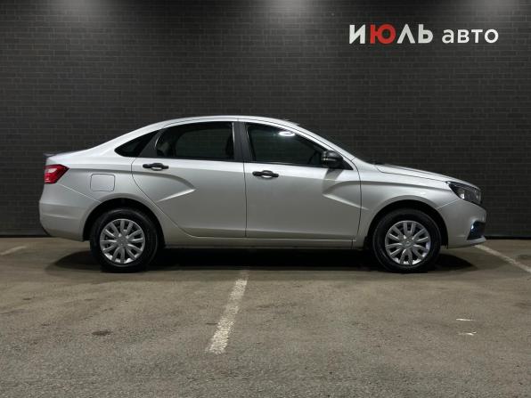 Lada (ВАЗ) Vesta I с пробегом 2021 года, цена 970 000 рублей, 84501 км, седан, Автокод Объявления