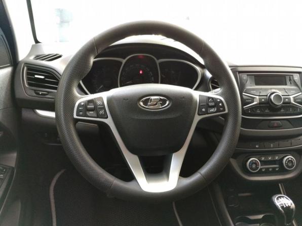 Lada (ВАЗ) Vesta I с пробегом 2017 года, цена 850 000 рублей, 133271 км, седан, Автокод Объявления
