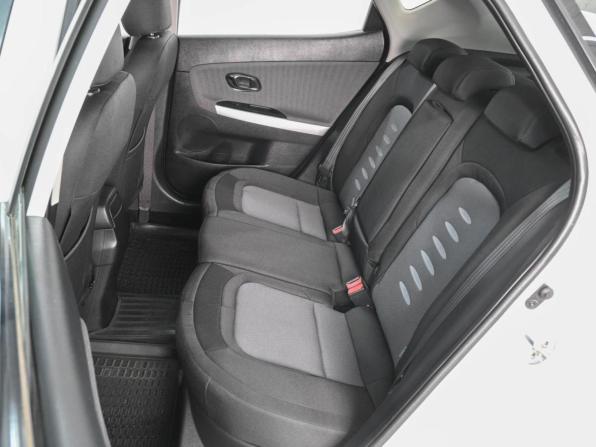 Kia Ceed II с пробегом 2015 года, цена 1 369 000 рублей, 137508 км, хэтчбек, Автокод Объявления