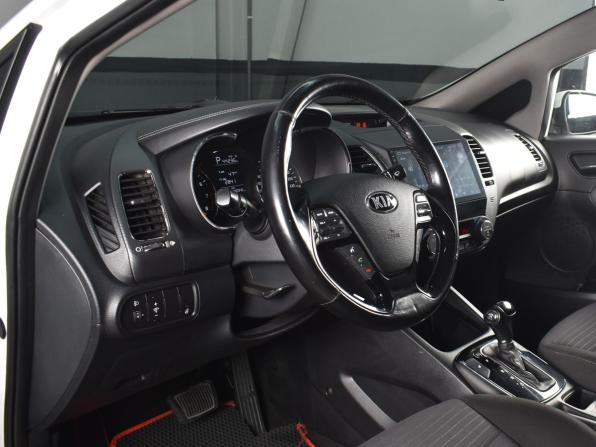 Kia Cerato III Рестайлинг (Classic) с пробегом 2018 года, цена 1 239 999 рублей, 140341 км, седан, Автокод Объявления
