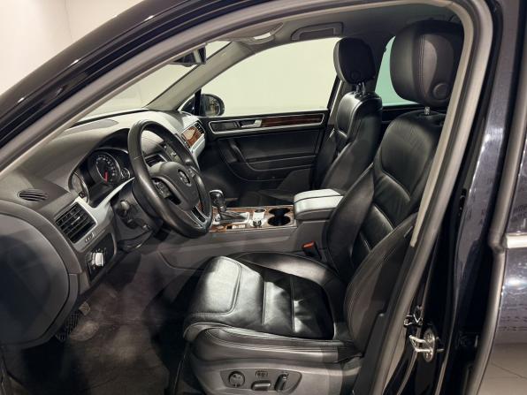Volkswagen Touareg II с пробегом 2012 года, цена 2 090 000 рублей, 197000 км, внедорожник, Автокод Объявления
