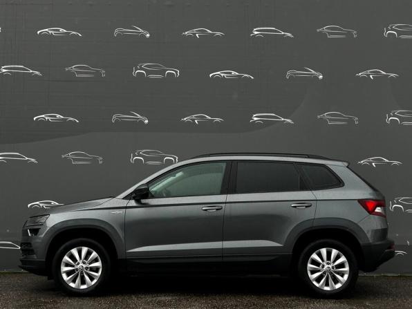 Skoda Karoq I с пробегом 2021 года, цена 2 298 400 рублей, 125002 км, внедорожник, Автокод Объявления