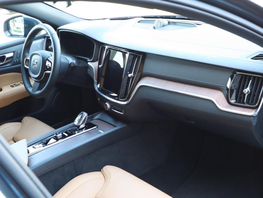Volvo V60 Cross Country II Санкт-Петербург  - изображение 15