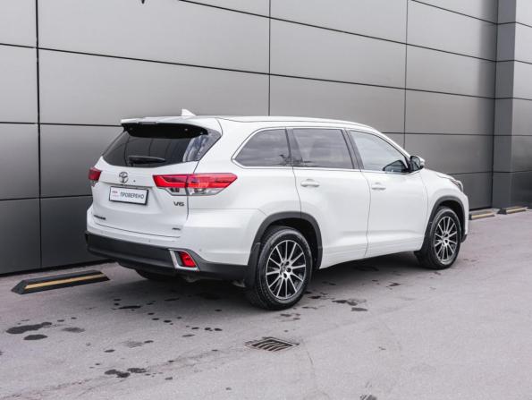 Toyota Highlander III (XU50) Рестайлинг с пробегом 2018 года, цена 3 998 000 рублей, 119600 км, внедорожник, Автокод Объявления