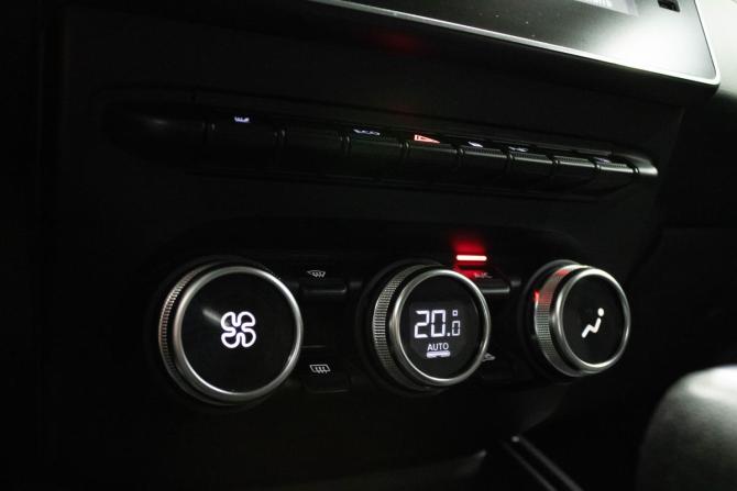Renault Duster II с пробегом 2021 года, цена 1 499 000 рублей, 132877 км, внедорожник, Автокод Объявления