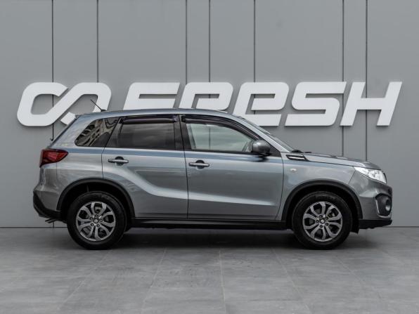 Suzuki Vitara II Рестайлинг с пробегом 2020 года, цена 2 050 000 рублей, 58069 км, внедорожник, Автокод Объявления
