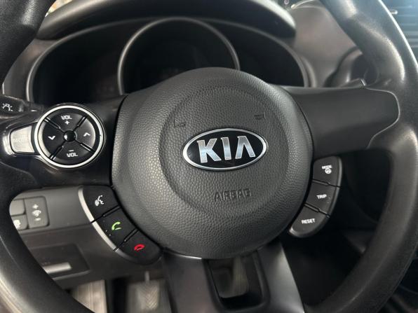 Kia Soul II Рестайлинг с пробегом 2018 года, цена 1 395 000 рублей, 122980 км, хэтчбек, Автокод Объявления