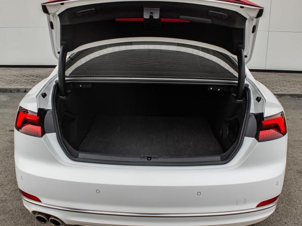 Audi A5 II (F5) с пробегом 2018 года, цена 2 880 000 рублей, 84230 км, купе, Автокод Объявления