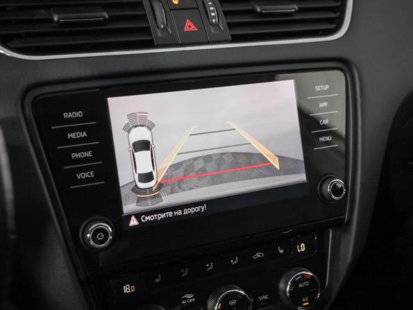 Skoda Octavia III (A7) Рестайлинг с пробегом 2018 года, цена 2 039 000 рублей, 138357 км, лифтбек, Автокод Объявления
