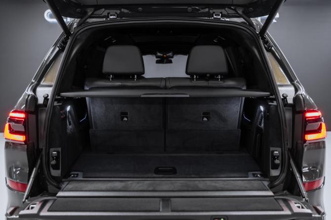 Новый BMW X7 I (G07) Рестайлинг 2025 года, цена 16 450 000 рублей, внедорожник, Автокод Объявления