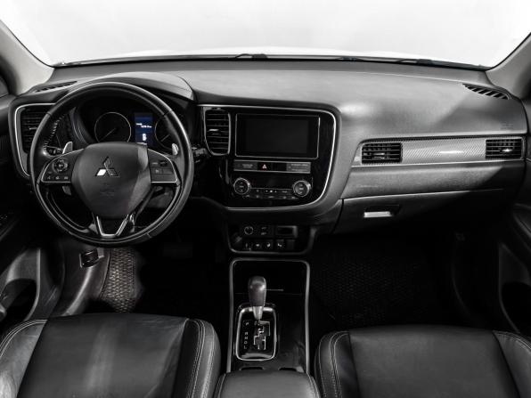 Mitsubishi Outlander III Рестайлинг 3 с пробегом 2019 года, цена 2 310 000 рублей, 161670 км, внедорожник, Автокод Объявления