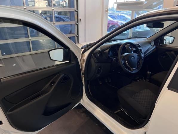 Lada (ВАЗ) Granta I Рестайлинг с пробегом 2021 года, цена 575 000 рублей, 111887 км, седан, Автокод Объявления