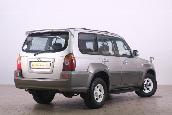 Hyundai Terracan I с пробегом 2002 года, цена 649 000 рублей, 242000 км, внедорожник, Автокод Объявления