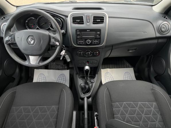 Renault Sandero II с пробегом 2017 года, цена 1 049 000 рублей, 116999 км, хэтчбек, Автокод Объявления
