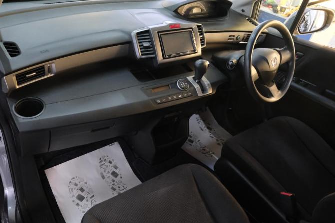 Honda Freed I с пробегом 2011 года, цена 1 219 000 рублей, 160000 км, компактвэн, Автокод Объявления