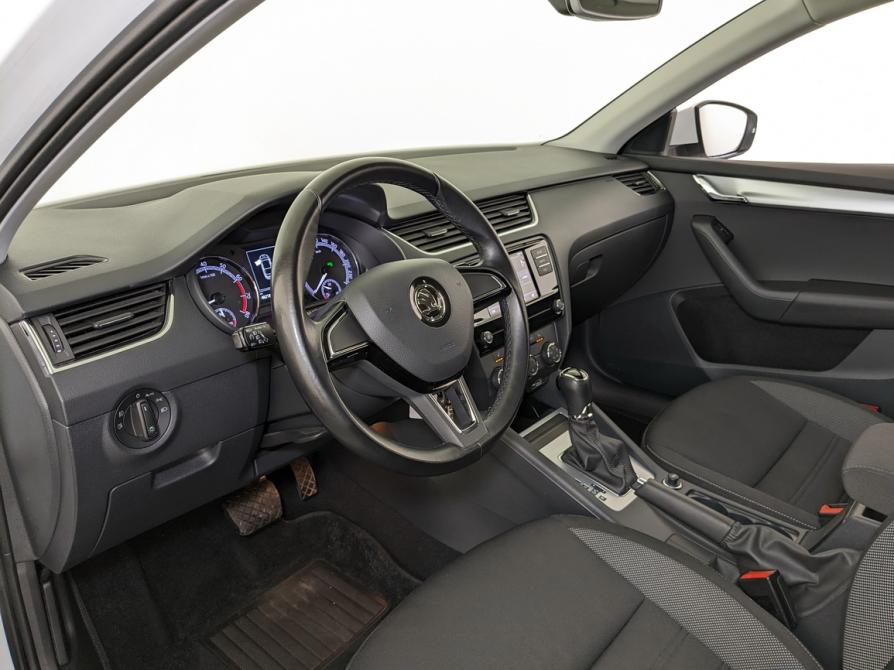 Skoda Octavia III (A7) Рестайлинг Москва  - изображение 16