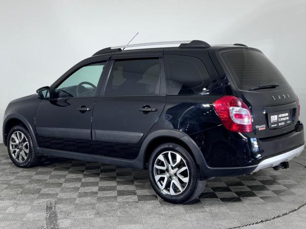 Lada (ВАЗ) Granta I Рестайлинг с пробегом 2023 года, цена 898 000 рублей, 41446 км, универсал, Автокод Объявления