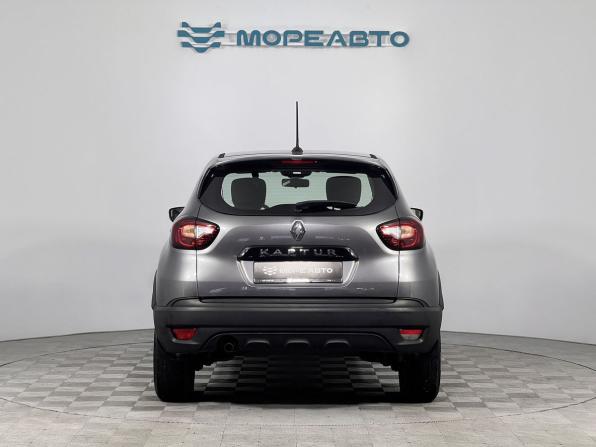 Renault Kaptur I Рестайлинг с пробегом 2021 года, цена 1 490 000 рублей, 104000 км, внедорожник, Автокод Объявления