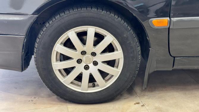 Toyota Avensis I с пробегом 2000 года, цена 299 000 рублей, 335000 км, седан, Автокод Объявления