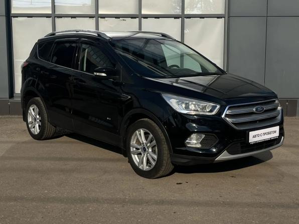 Ford Kuga II Рестайлинг с пробегом 2018 года, цена 1 665 000 рублей, 121269 км, внедорожник, Автокод Объявления