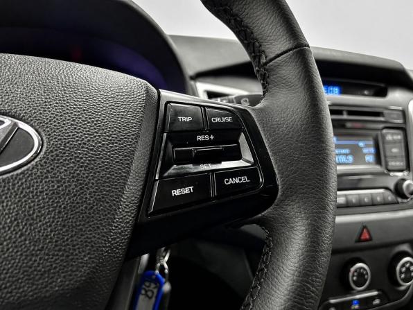 Hyundai Creta I с пробегом 2016 года, цена 1 359 000 рублей, 80845 км, внедорожник, Автокод Объявления