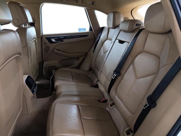 Porsche Macan I с пробегом 2015 года, цена 3 650 000 рублей, 107356 км, внедорожник, Автокод Объявления
